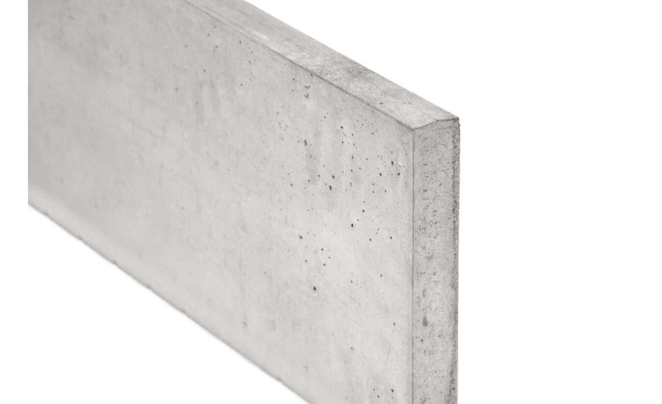 Onderplaat grijs/wit voor hout-betonschutting met sleufpalen 180cm
