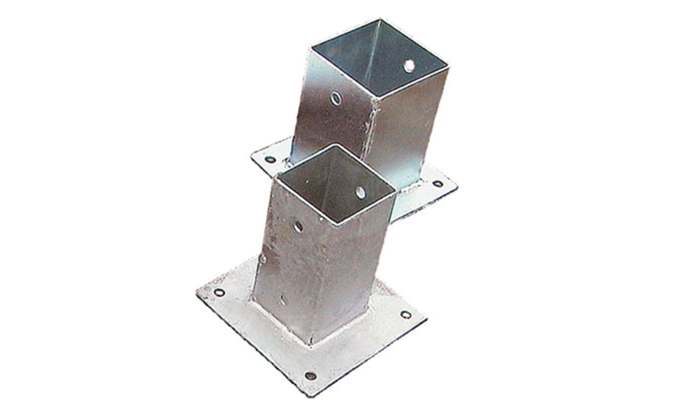 Paalhouder gegalvaniseerd op plaat 12.1 x 12.1 x 15 cm